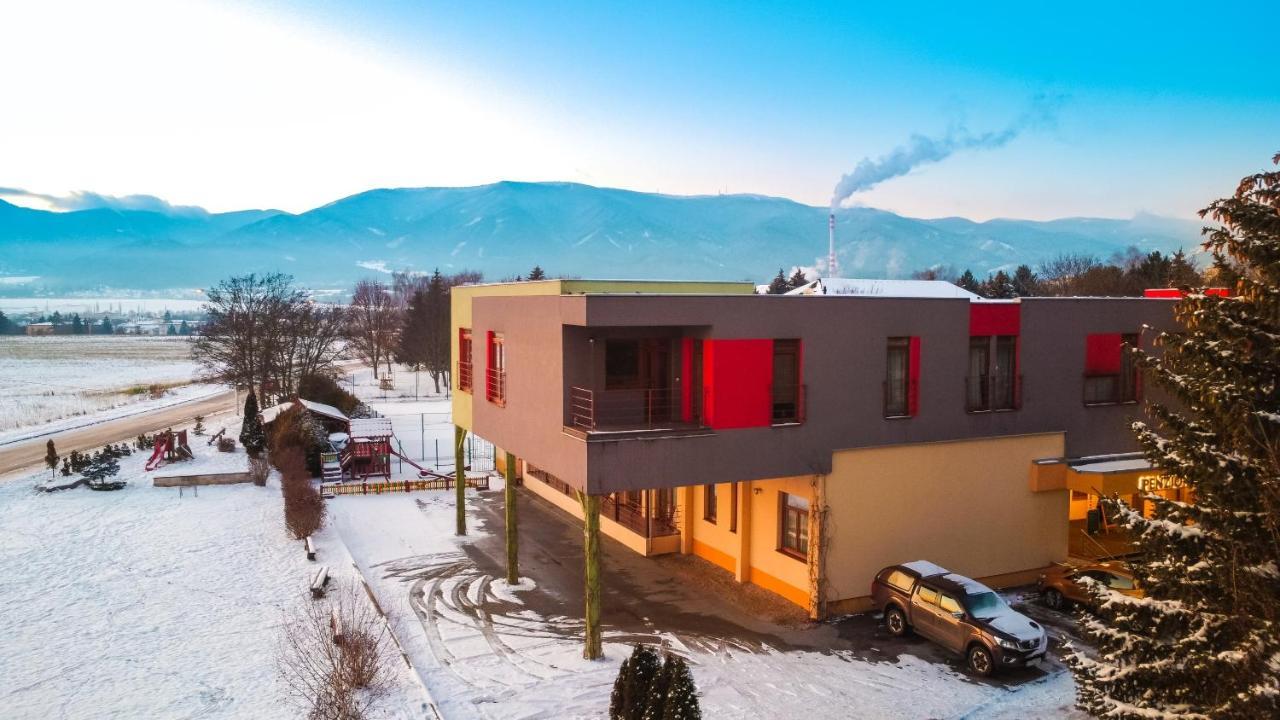 Penzión Ľadoveň Martin Exterior foto